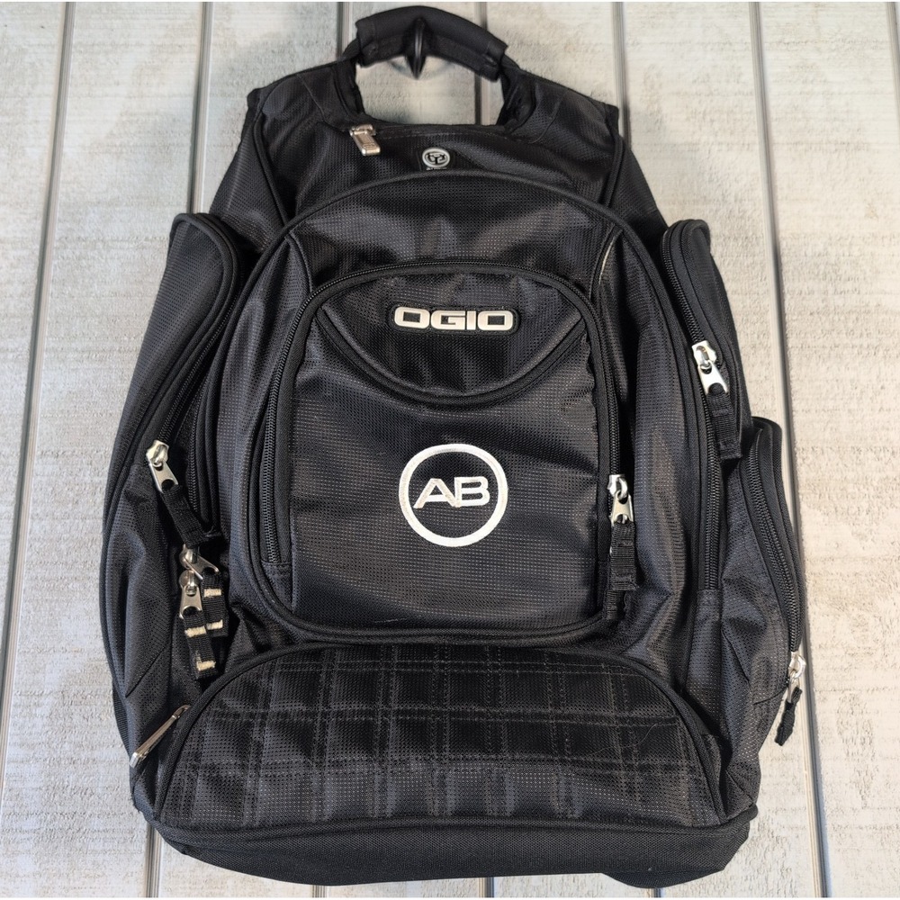 OGIO Metro Backpack Padded Laptop Case Tech Bag Black School Travel